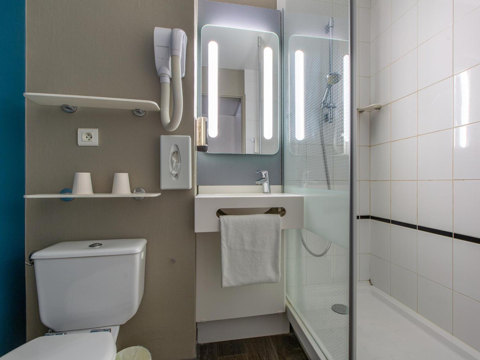B&B Hotel Orleans Nord Саран Екстериор снимка